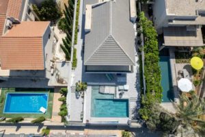 property-bc5d0000000007b00002649d24f5-128998844
