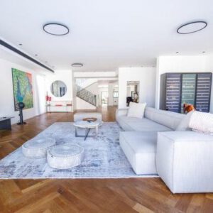 property-bc5d0000000007b00006649d24f5-128998844
