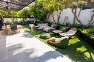 property-bc5d0000000007b00008649d24f5-128998844